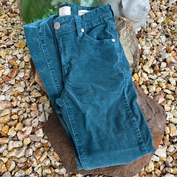 Cotton On 91 Mid Grazer Skinny Corduroy Pants Green Cute Soft Distressed Hem - Picture 1 of 7